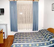 Apartments Orsic - Vrbnik Room 1 (2+0)
