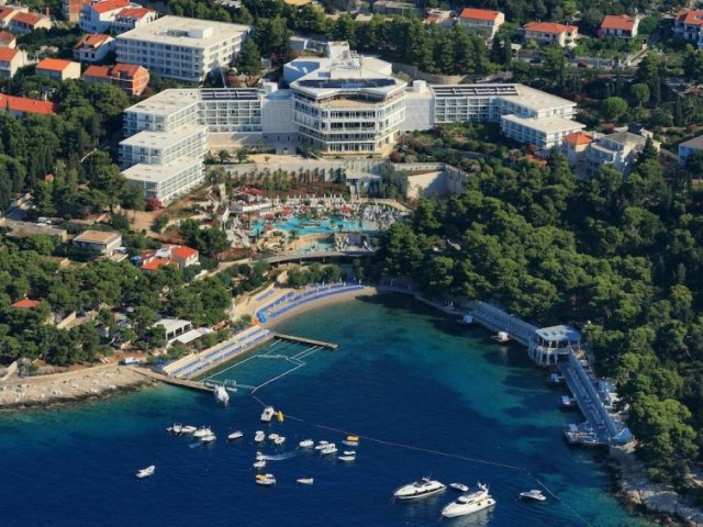Hotel Amfora Hvar Grand Beach Resort **** LOWEST PRICE GUARANTEE