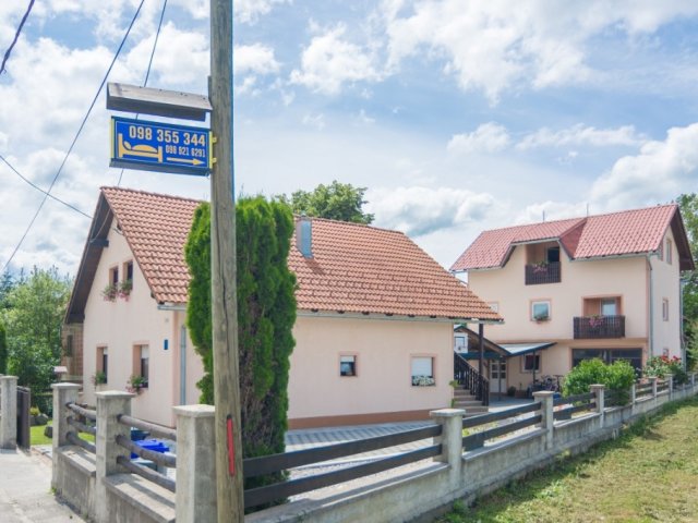 Appartamenti Šarić - Gospic AP1 (5 + 1)